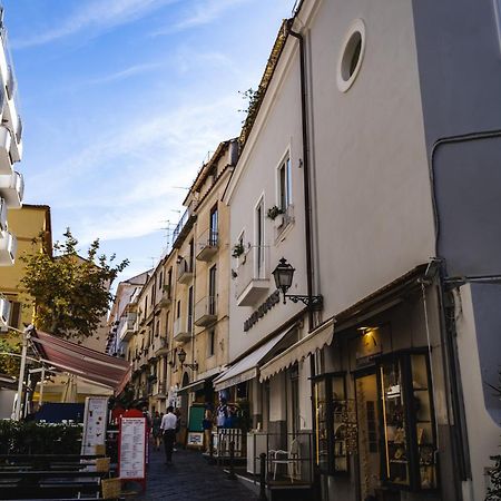 Magi House Relais Aparthotel Sorrento Exterior foto